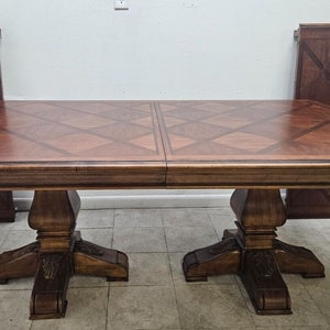 Ethan Allen Tuscany French Louis XV Pedestal Dining Room Table Conference