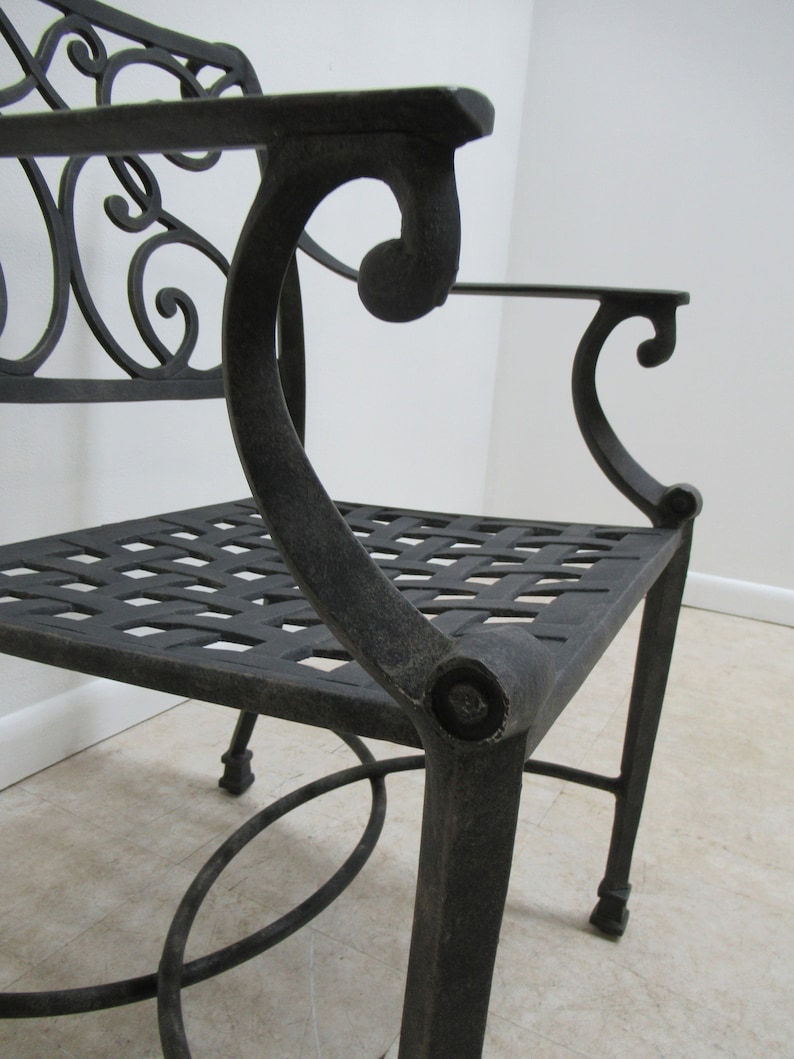 Cast Classics Landgrave Patio Porch Outdoor Swivel Lounge Arm Chair A