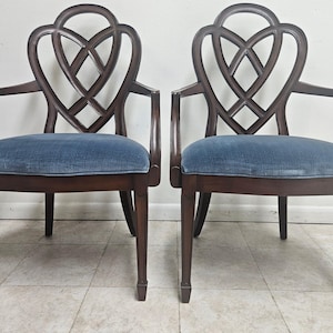 Ethan Allen Dining Room  Armchairs Hepplewhite Ribbon Back Collectors Classics