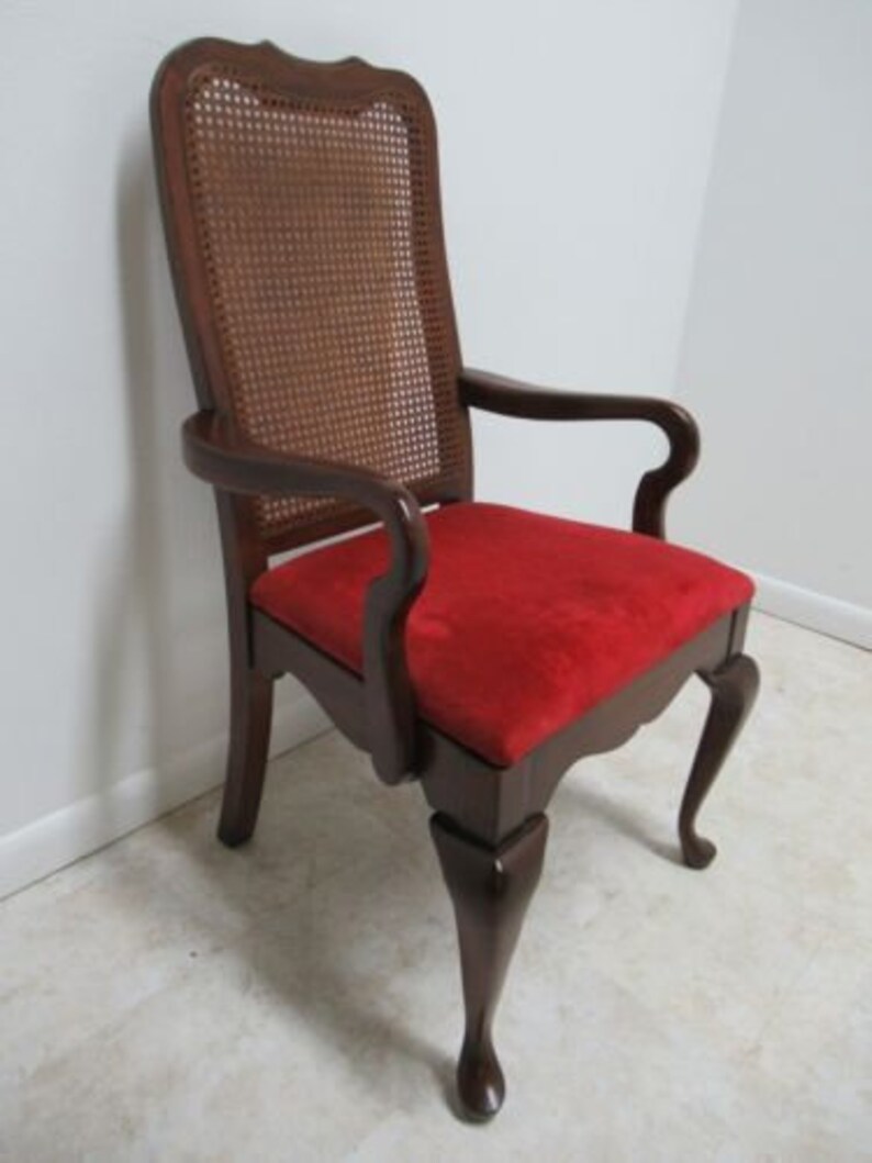 Vintage Thomasville Solid Cherry Queen Ann Caned Dining Room Arm Desk Chair.