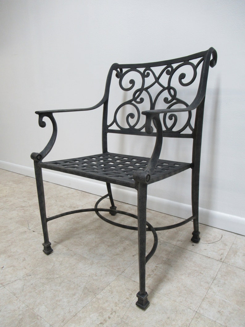 Cast Classics Landgrave Patio Porch Outdoor Swivel Lounge Arm Chair A