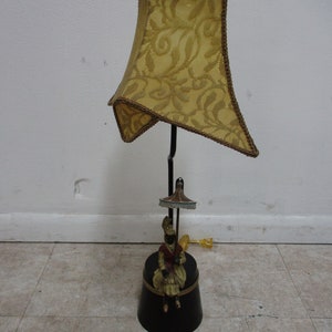 Maitland Smith Brass Figural Man With Umbrella India Table Lamp Light