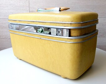 samsonite silhouette hardside beauty case