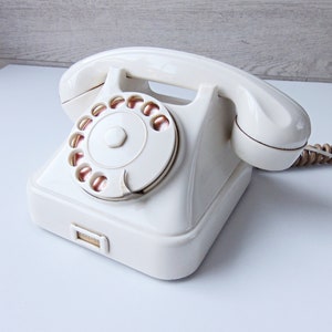 Vintage Iskra ATA phone made in Yugoslavia