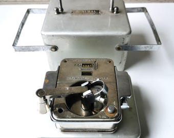 Antique manual blood cell counter / Unique on the internet / Rare / Medical laboratory machine