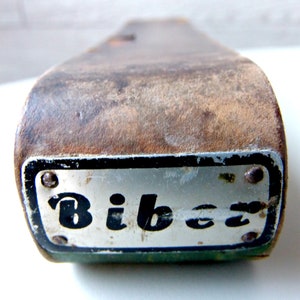 Vintage razor sharpener