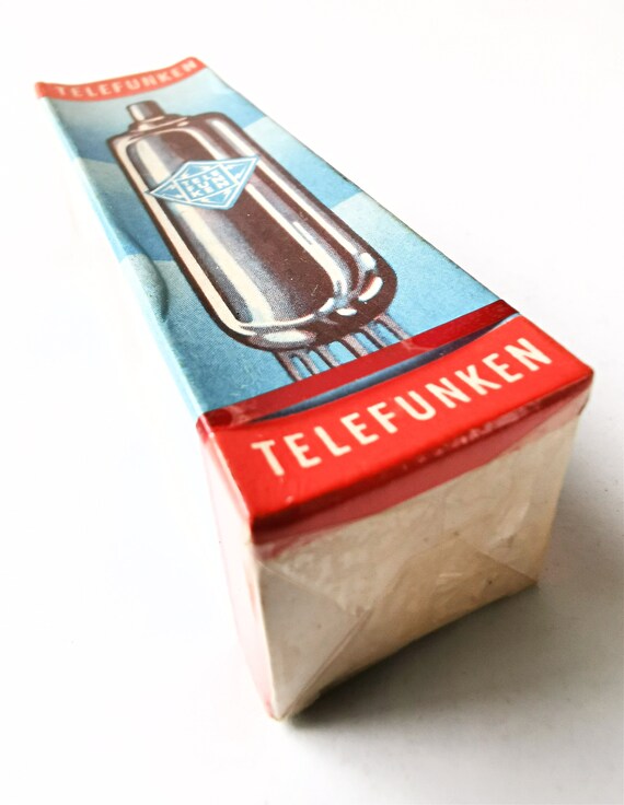 [NOS品] 真空管 三極五極管 Telefunken PCL82 (6BM8 16Vヒーター管＝16A8) 未使用品　２本まとめ 德律風根Telefunken ECL82 真空管NOS NIB 1隻1標