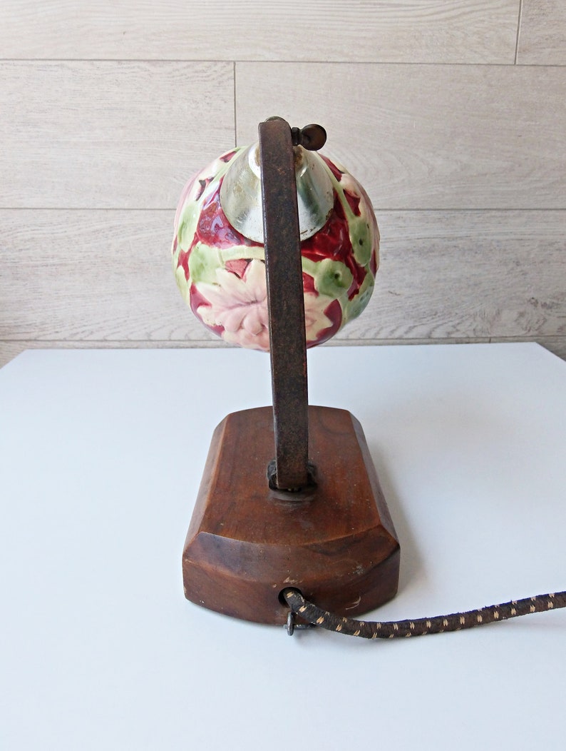 Antique table lamp image 2