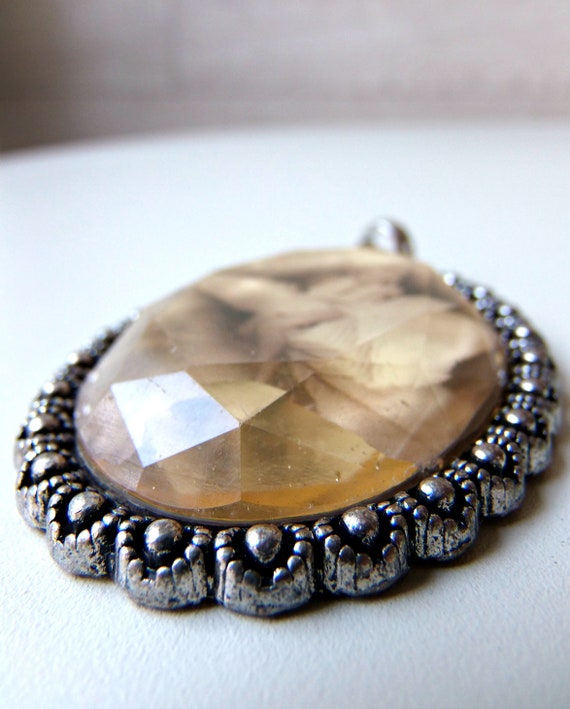 Marilyn Monroe necklace pendant