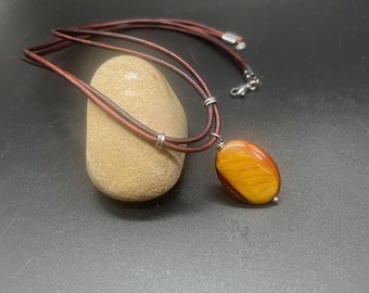 Men's Tiger's Eye Leather Necklace – Protective Stone Pendant