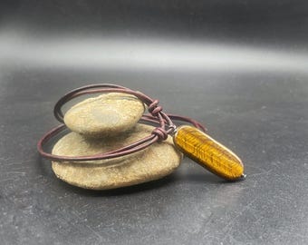 Men's Tigers Eye Leather Pendant, Minimalist Necklace, Allergy Free