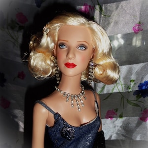 precious,rare ltd ed 100-tonner bette davis doll in &quot;OPERA NIGHT&quot;ensemble-tonner 16&quot; vinyl  articulated doll-opera glasses,case,fur
