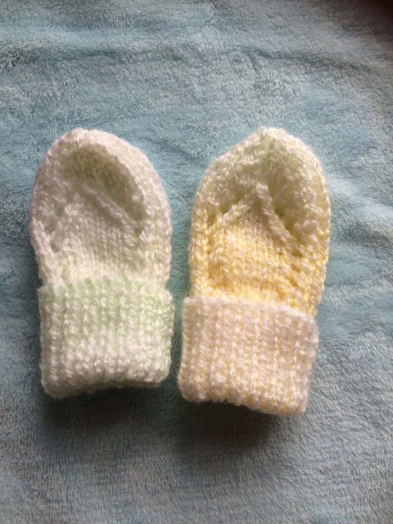 knitted baby bonnet baby knits Baby bonnet knitted baby set baby booties knit baby mittens white baby bonnet baby mittens 0-6 months