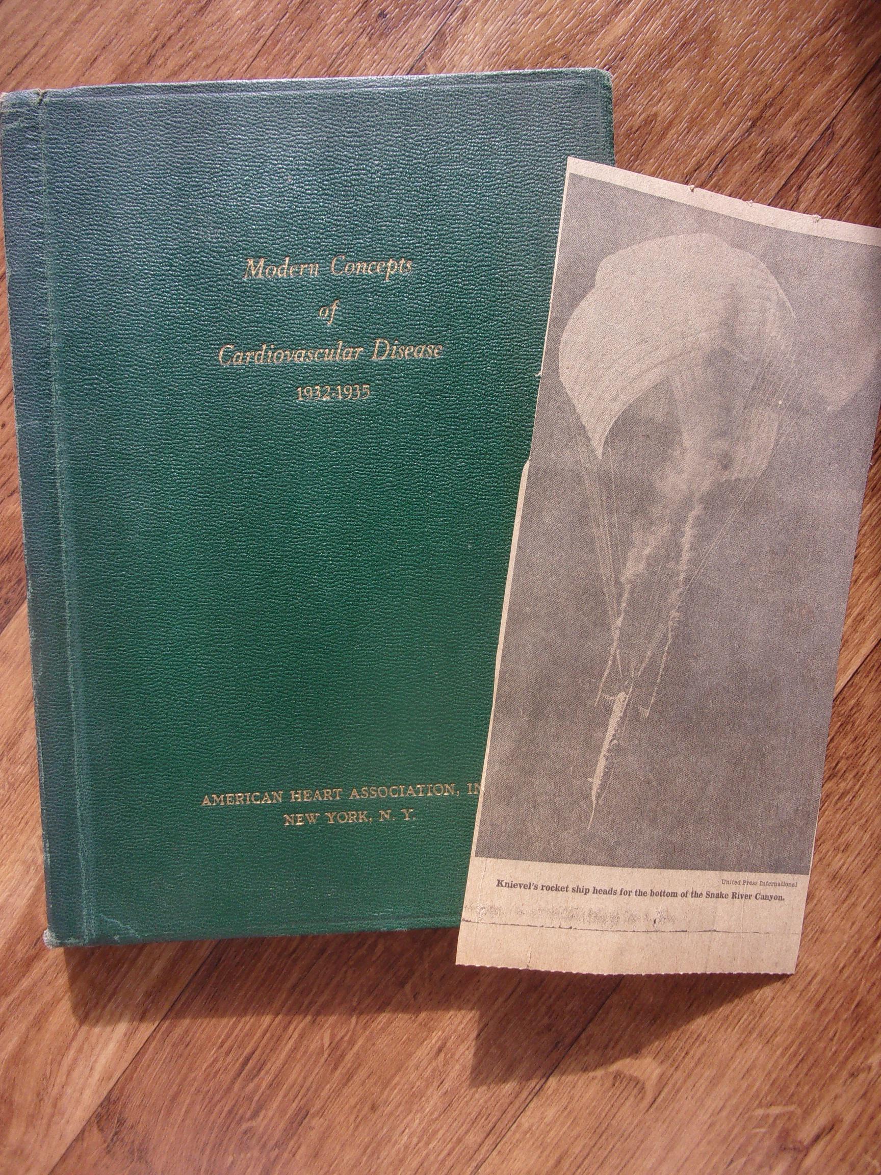 Antique Cardiology Book - Etsy