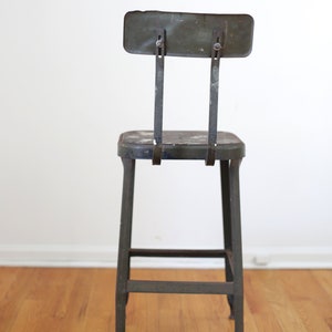 industrial factory machinist stool by Lyon image 4