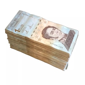 500 pcs x Venezuela 1 million Bolivares banknotes / CIRCULATED