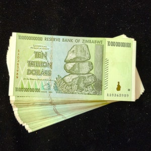 25 pcs x Zimbabwe 10 Trillion Dollar Banknotes- Circulated - 2008/AA- Currency