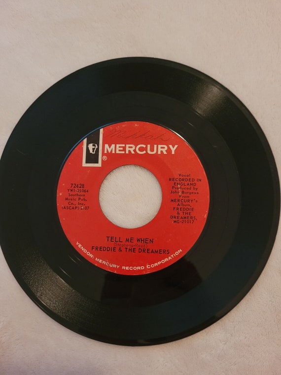 Vinyl 45 Freddie & The Dreamers, songs (Tell Me When/Do The Freddie)