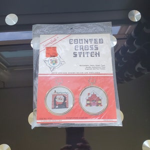 Susan Bates Christmas Cross Stitch Kit/Christmas Cross Stitch/Cross Stitch Kit/Susan Bates Cross Stitch/Susan Bates