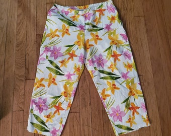 90s Allyson Whitmore Floral Capri Pants