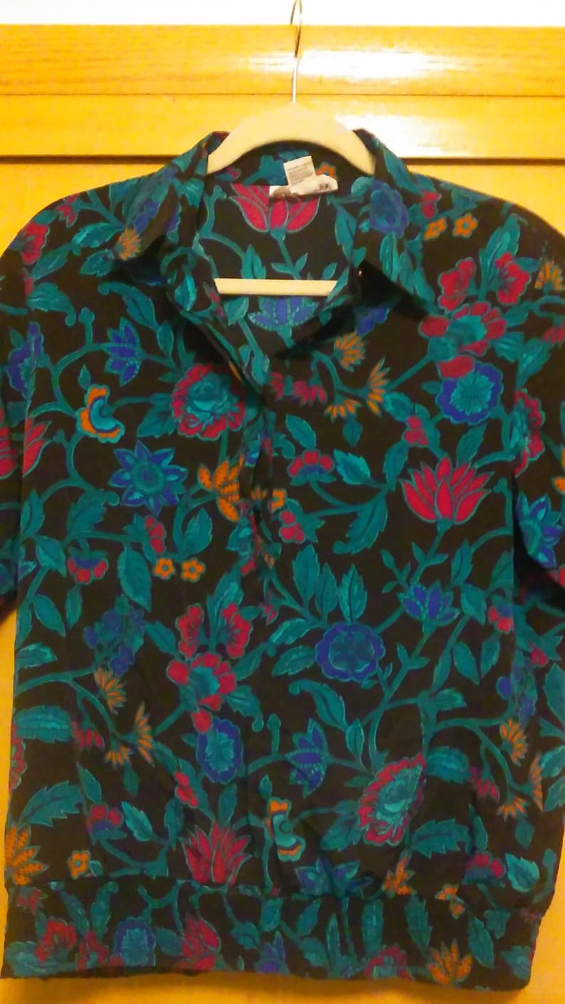 80s90s Paisley Flower Pattern Blouse by Alfred DunnerAlfred DunnerPaisley Blouse