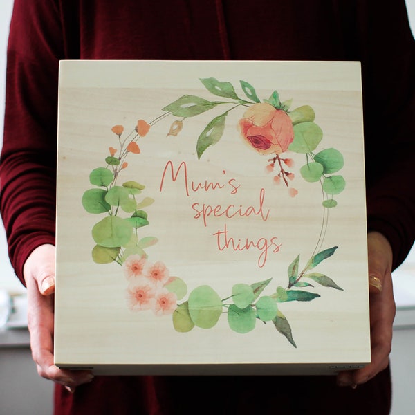 Personalised Mum's Keepsake Box - Personalised Mum Gift - Memory Box - Personalised Nanny Gift - Keepsake Box - Watercolour Design - Large
