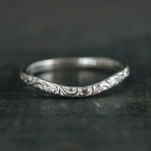 Contoured Band Silver Contour Ring Flourish Design Wedding Ring Slight Curved Ring Curve Band Women&#39;s Wedding Ring Bent Ring Fit Engagement