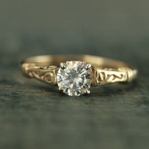 Antique Style Engagement Ring Eve 5mm Round Two Tone 14K Yellow Gold with White Gold Filigree Setting Lab Grown Diamond Vintage Style Ring