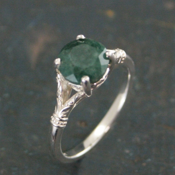 Amazon.com: Ajojewel Big Green Resin Stone Rings With Black Rhinestone  Women Vintage Jewelry (Green, 7): Clothing, Shoes & Jewelry