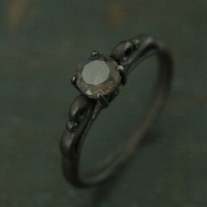 Dark Princess Ring~Black Silver Ring~Labradorite Ring~Faceted Labradorite~Oxidized Silver Ring~Unique Engagement Ring~Unique Promise Ring