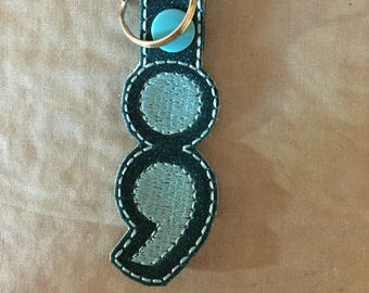 Snap Tab / Key Fob – Semi Colon –Vinyl – M-001034