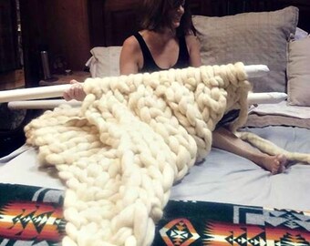 Giant-Blanket-Pattern Knit Wool Roving THE HAMPTON BEACH chunky giganto throw pdf download 4 styles, 2 sizes