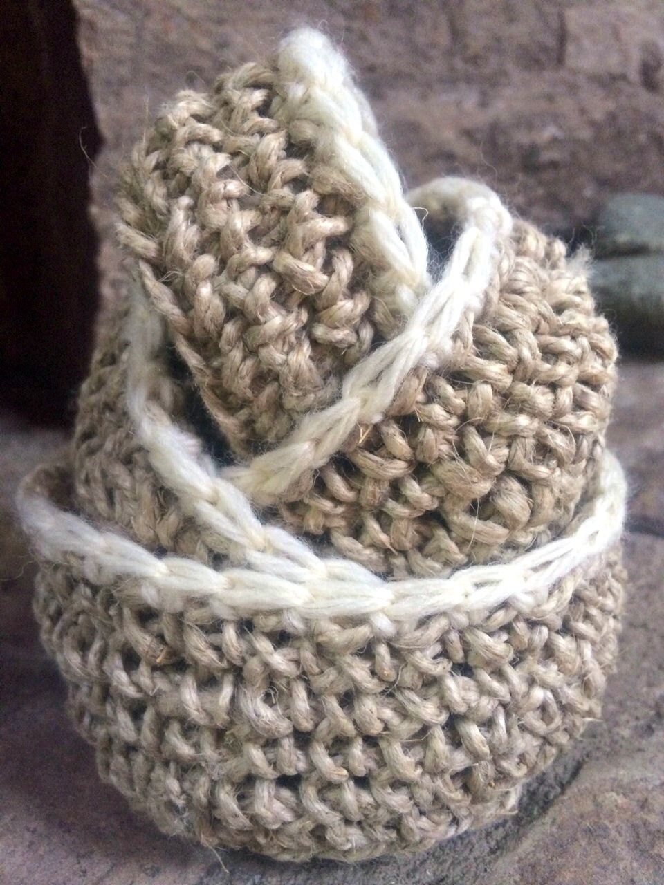 30 Crochet Hemp Projects: Organic, Stylish, and Beautiful Ideas for the Home, Wardrobe... 15 Alexandria Hemp Nesting Bowl Pattern