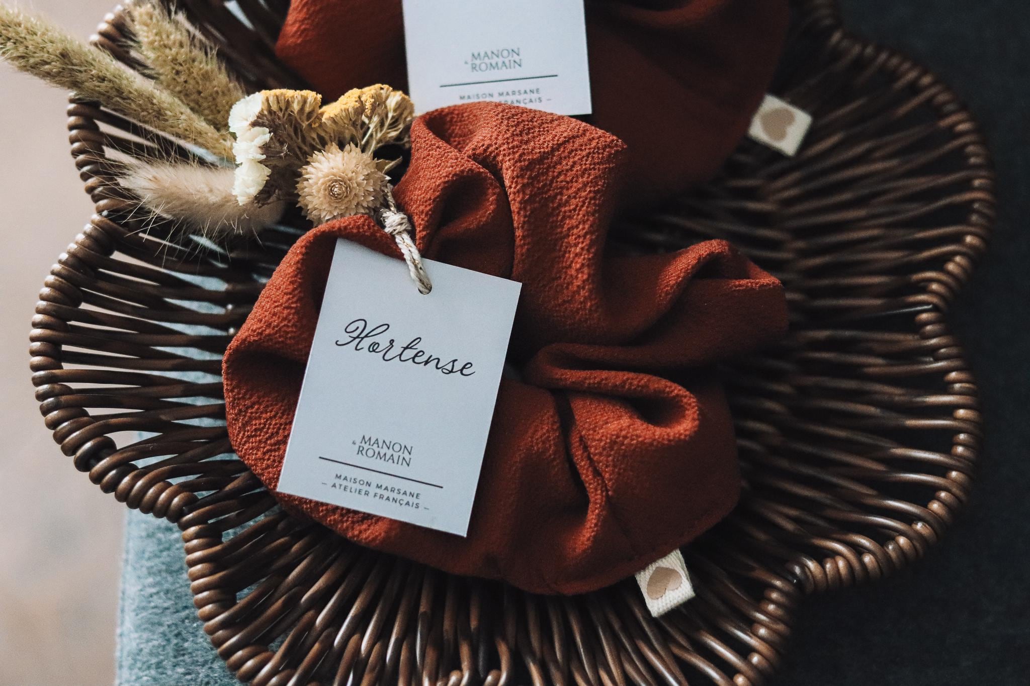 Chouchou en tissu personnalisé pour mariage et événements