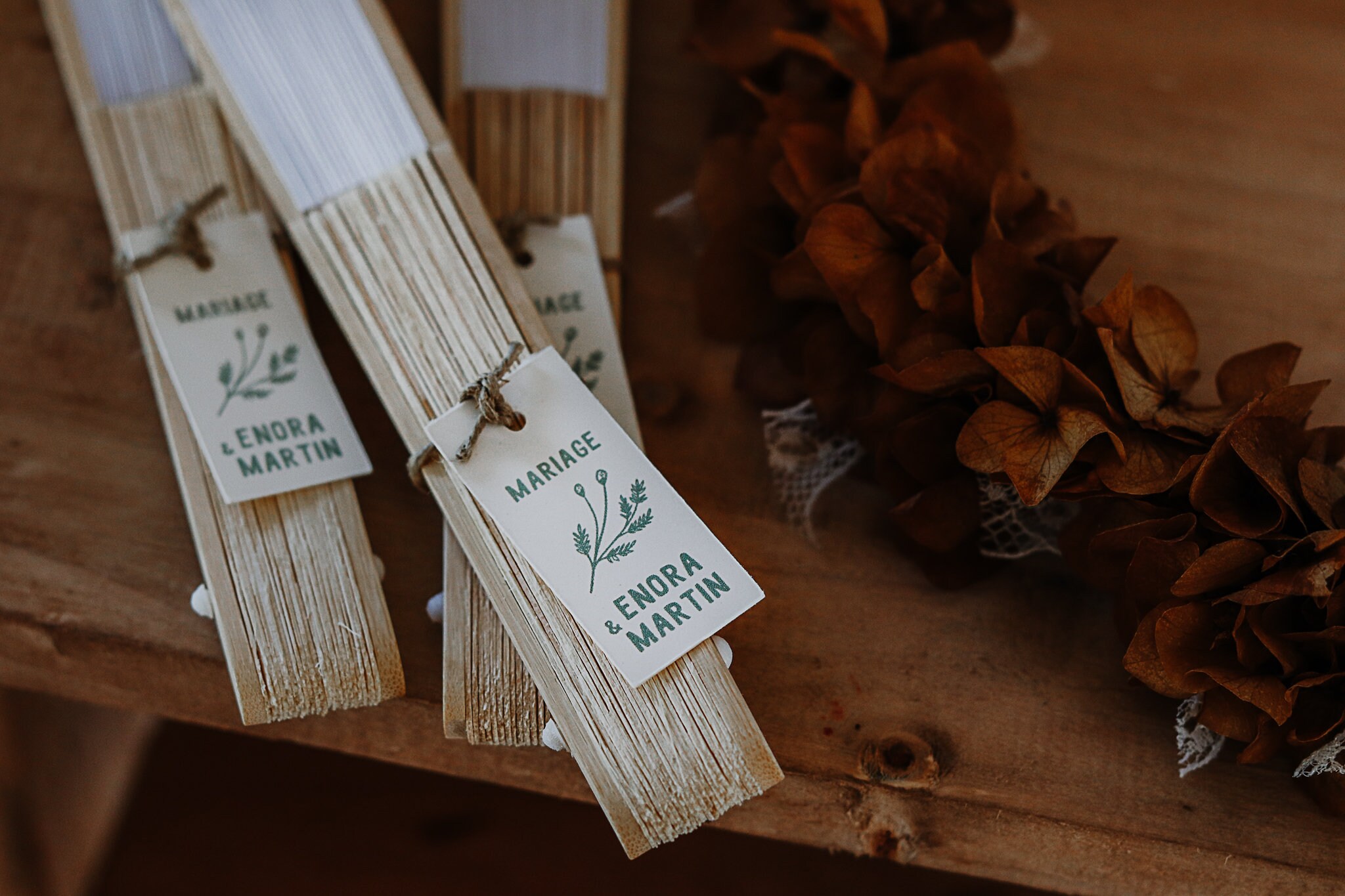 Éventail personnalisable avec étiquette – commande minimum 20 pièces