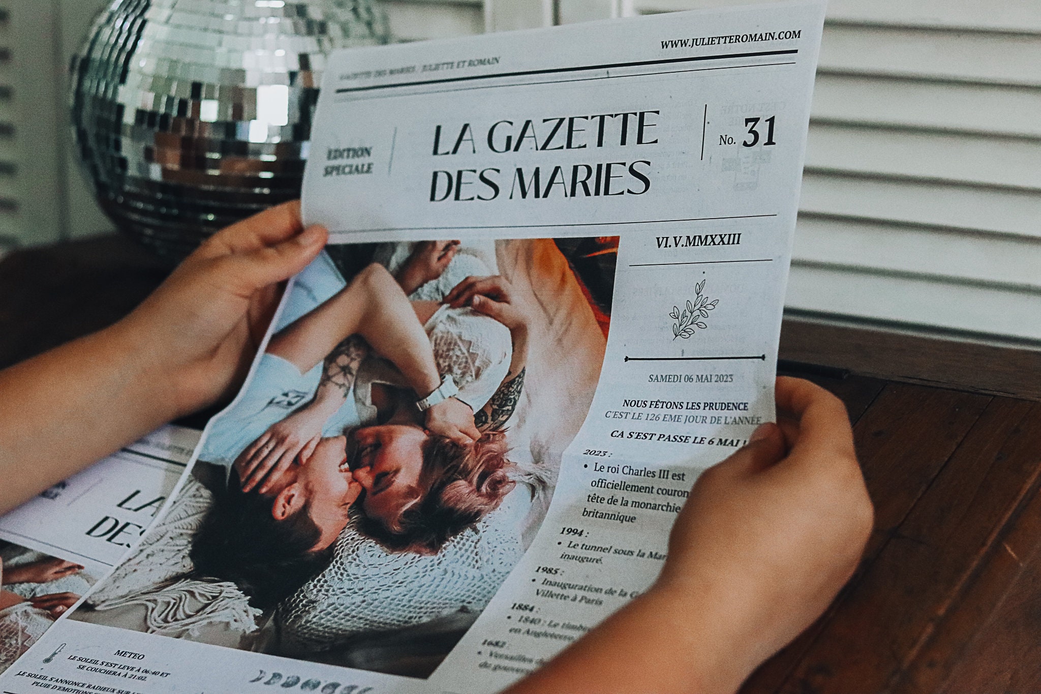 Gazette des Mariés Personnalisée pour un Mariage Inoubliable