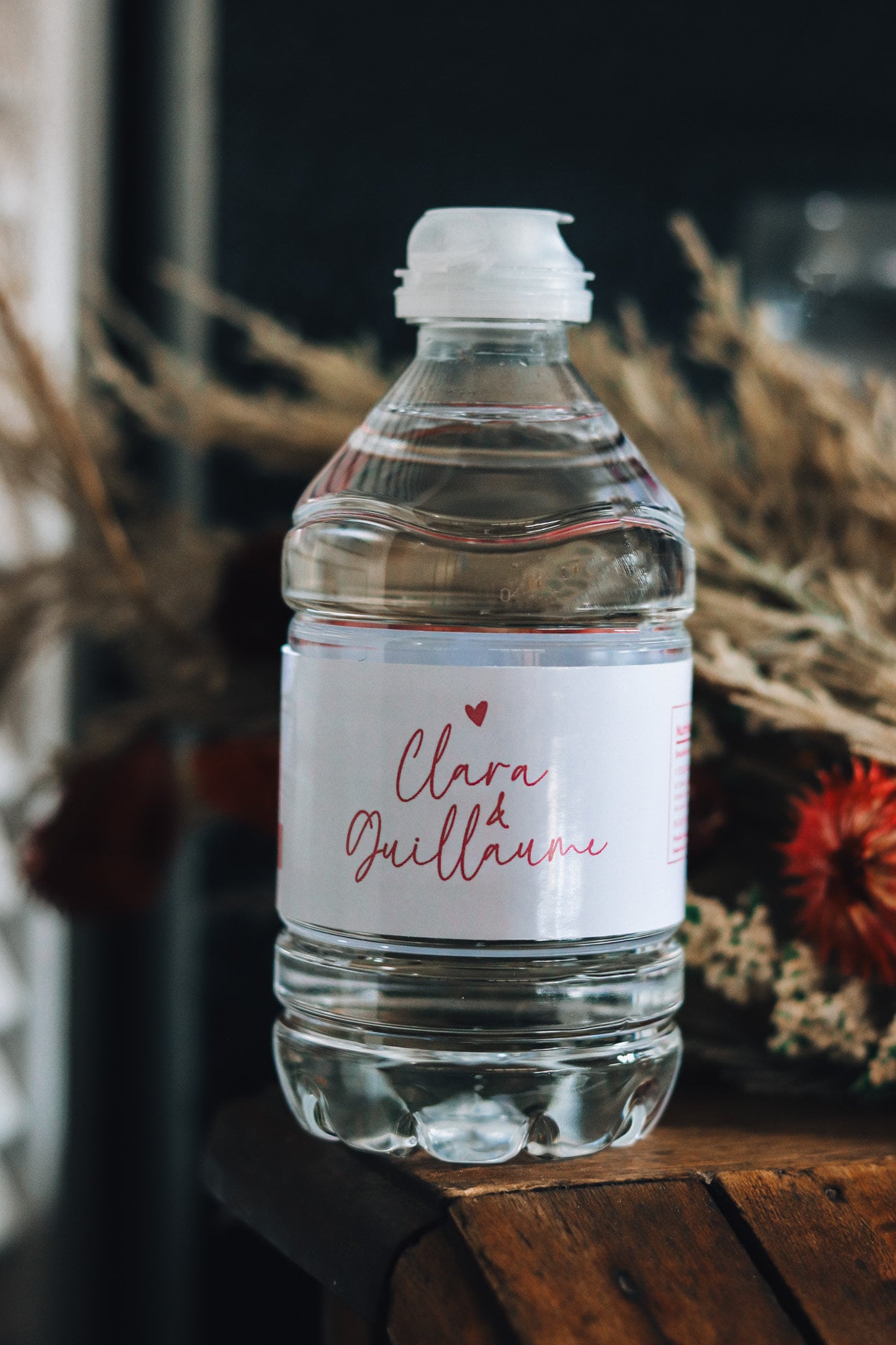 Étiquettes Personnalisées Élégantes pour Bouteilles d’Eau