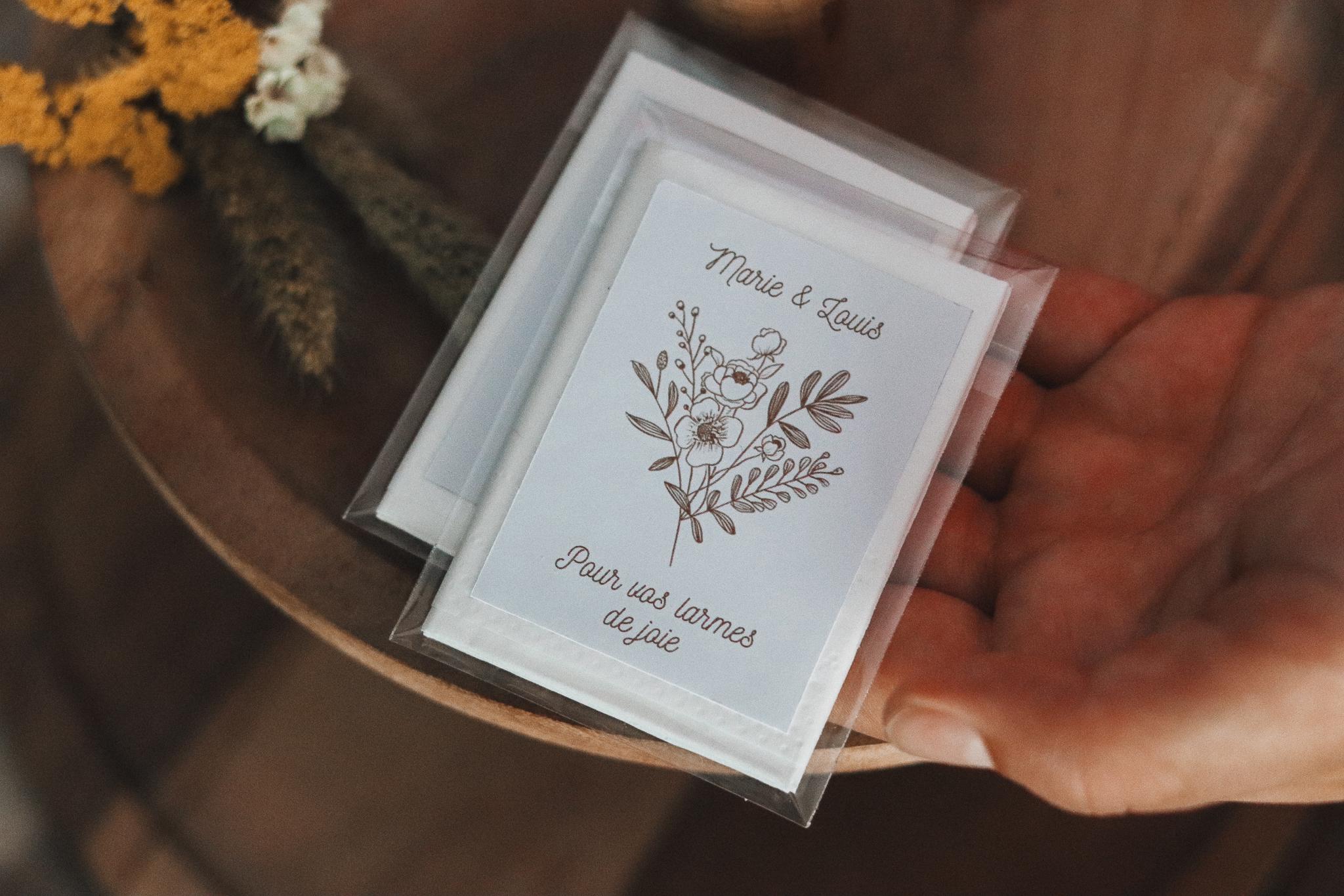 Mini mouchoirs personnalisés pour mariage Larmes de Joie