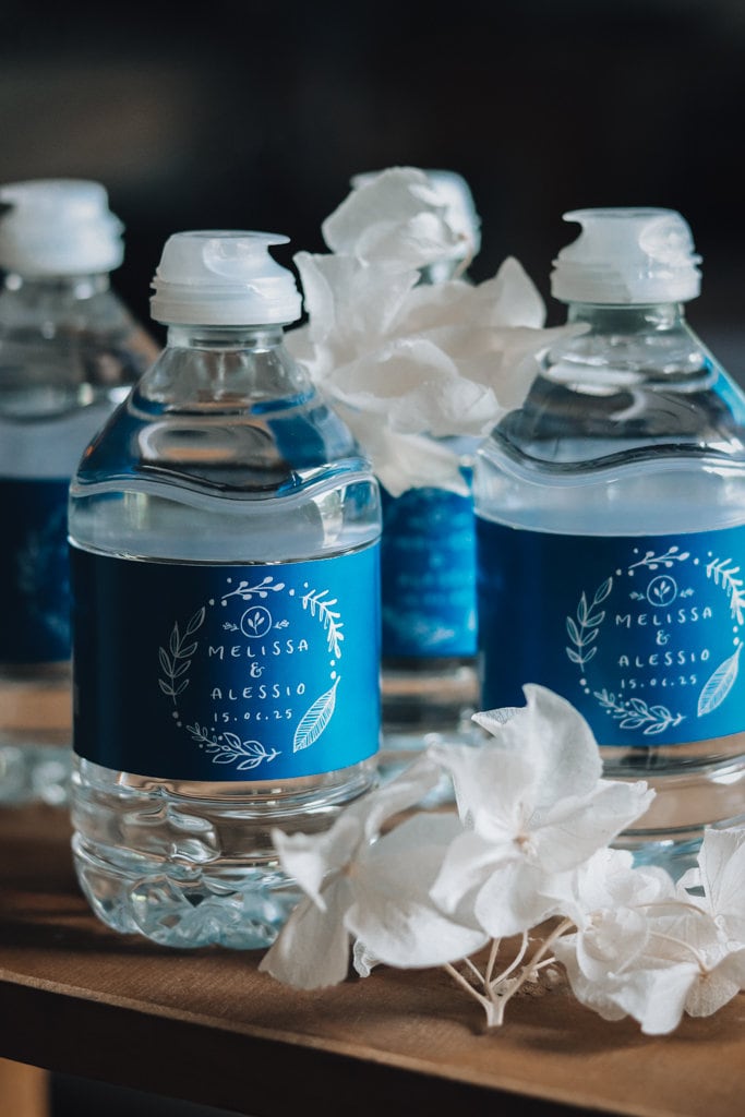 Étiquettes Personnalisées Élégantes pour Bouteilles d’Eau
