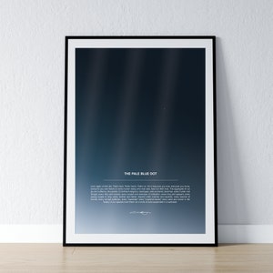 De Pale Blue Dot Print, Carl Sagan Quote, Poster, Print, Inspirerend Citaat, Aarde, Astronomie, Minimalistisch, Muurkunst, Decor van het huis afbeelding 3