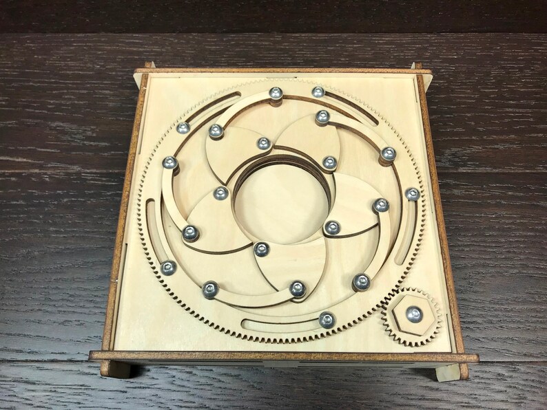 Laser cut mechanical Iris Ring box Etsy