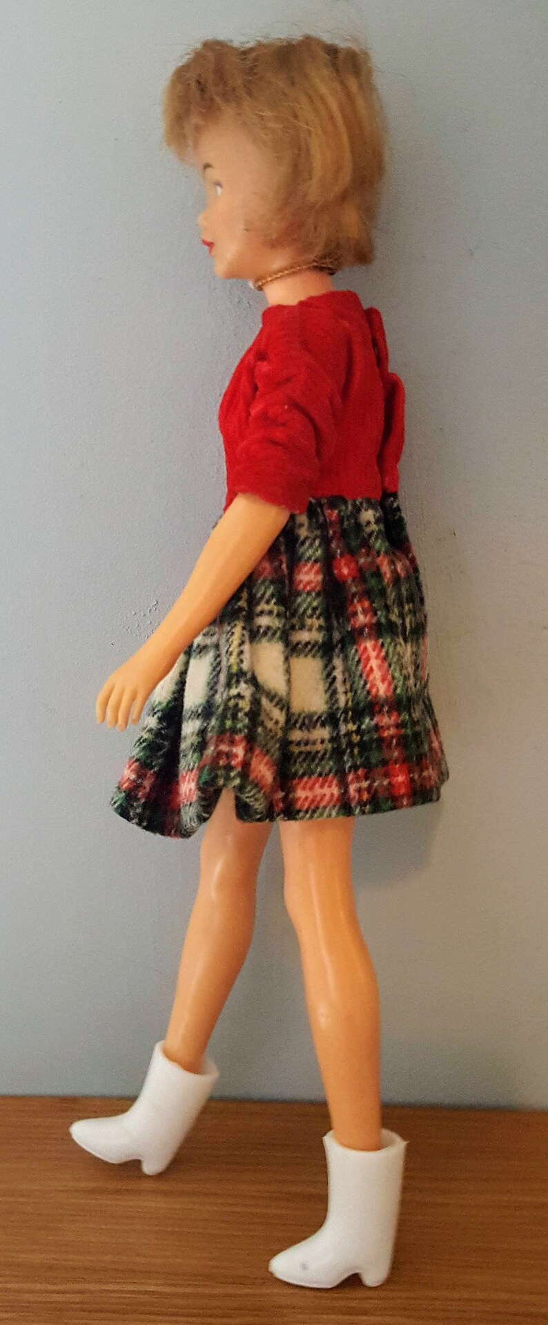 Vintage Pedigree Sindy Tammy Tressy short white / black fashion doll boots image 8