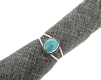 Turquoise Ring. 925 Sterling Silver Ring. Minimalist Ring. Dainty Boho Jewelry. Oval Ring. Gift for Her.