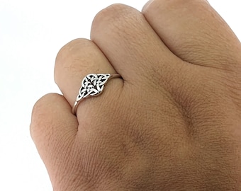 Celtic Knot Ring for Women. 925 Sterling Silver Ring. Dainty Knot Ring. Gift for Her. Christmas Gift