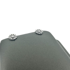 Minimalist Sterling Silver Flower Studs: Oxidized Floral Earrings 7mm