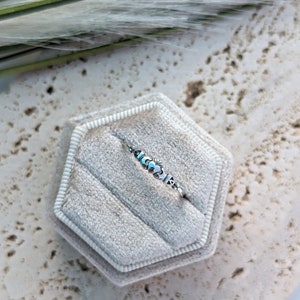 Claddaugh Ring. 925 Sterling Silver Ring. Perfect Gift for her. Irish Ring. Claddaugh Jewelry