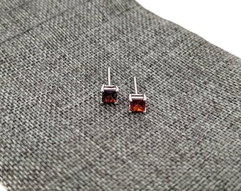 Square Garnet Cz Studs. Sterling Silver Studs. Minimalist Studs. Garnet Zirconia Earrings. 4 by 4 Square Studs.