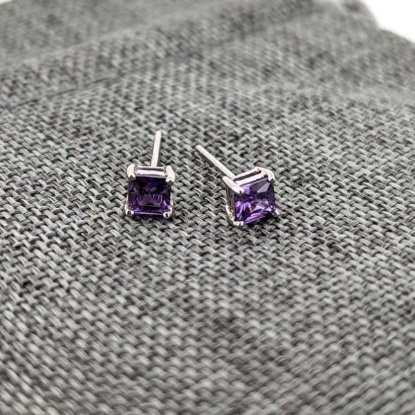 Square Purple Amethyst Cubic Zirconia Stud Earrings. 925 Sterling Silver Studs. 4 by 4 mm Minimalist Studs. Purple Cubic Zirconia Earrings.