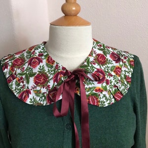 Detachable collar, removable collar, Peter Pan collar, frilled collar, vintage fabric, floral design, handmade, vintage, retro