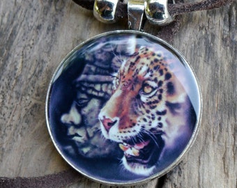 Collar con colgante de jaguar "Voz del trueno"